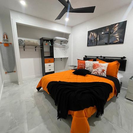 Magnolias Suite Lehigh Acres Ngoại thất bức ảnh