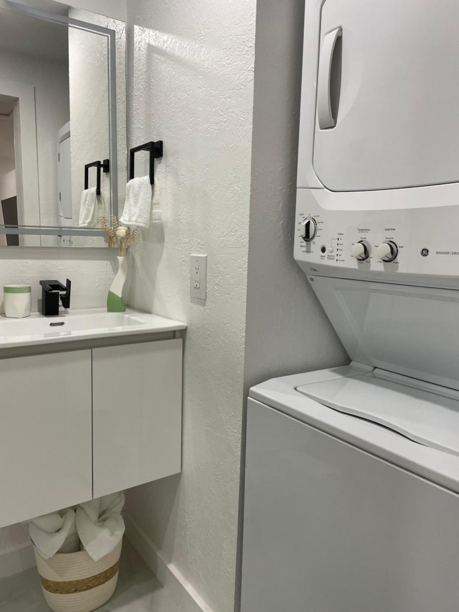 Magnolias Suite Lehigh Acres Ngoại thất bức ảnh